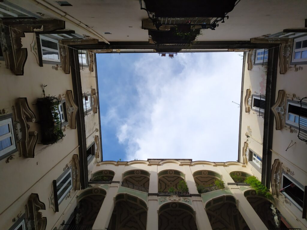 i palazzi di Napoli